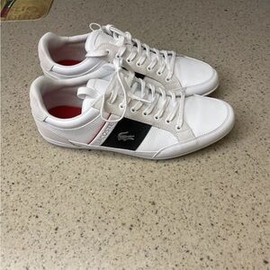 LACOSTE MENS CHAYMON SNEAKER WHT/BLK Size 9